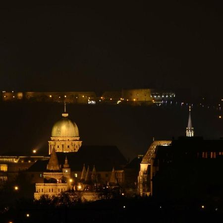 Binder-Home Stylish Studios Budapest/Parliament Exterior foto