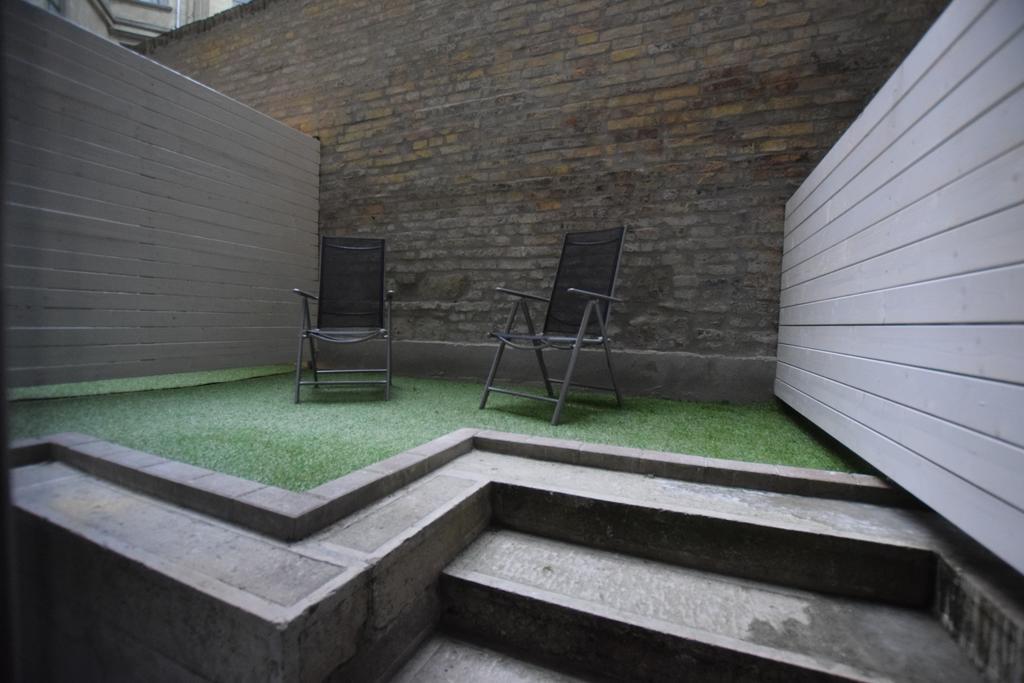 Binder-Home Stylish Studios Budapest/Parliament Exterior foto