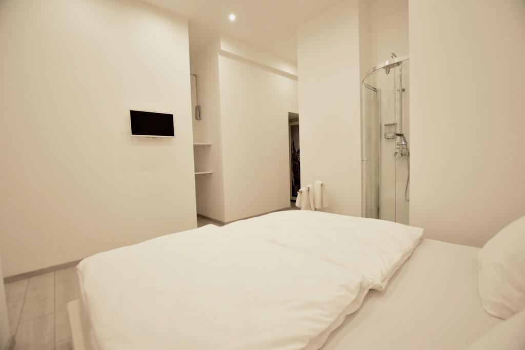 Binder-Home Stylish Studios Budapest/Parliament Exterior foto