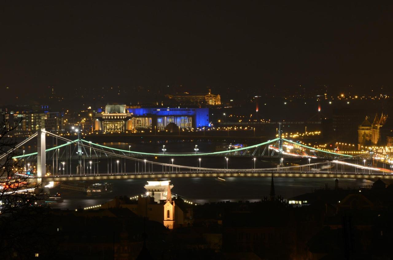 Binder-Home Stylish Studios Budapest/Parliament Exterior foto